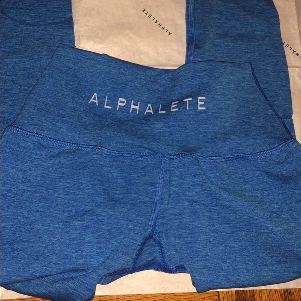 Alphalete Leggings
